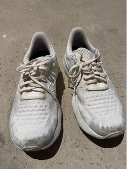 New Balance Fresh Foam Womens size 10