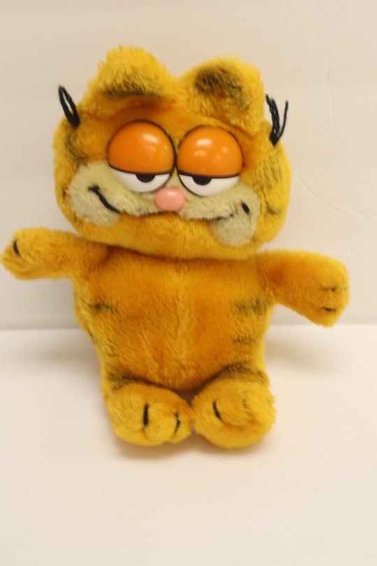 Garfield Vintage Collectors Plush For Sale 