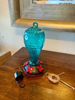 Humming Bird Feeder NEW