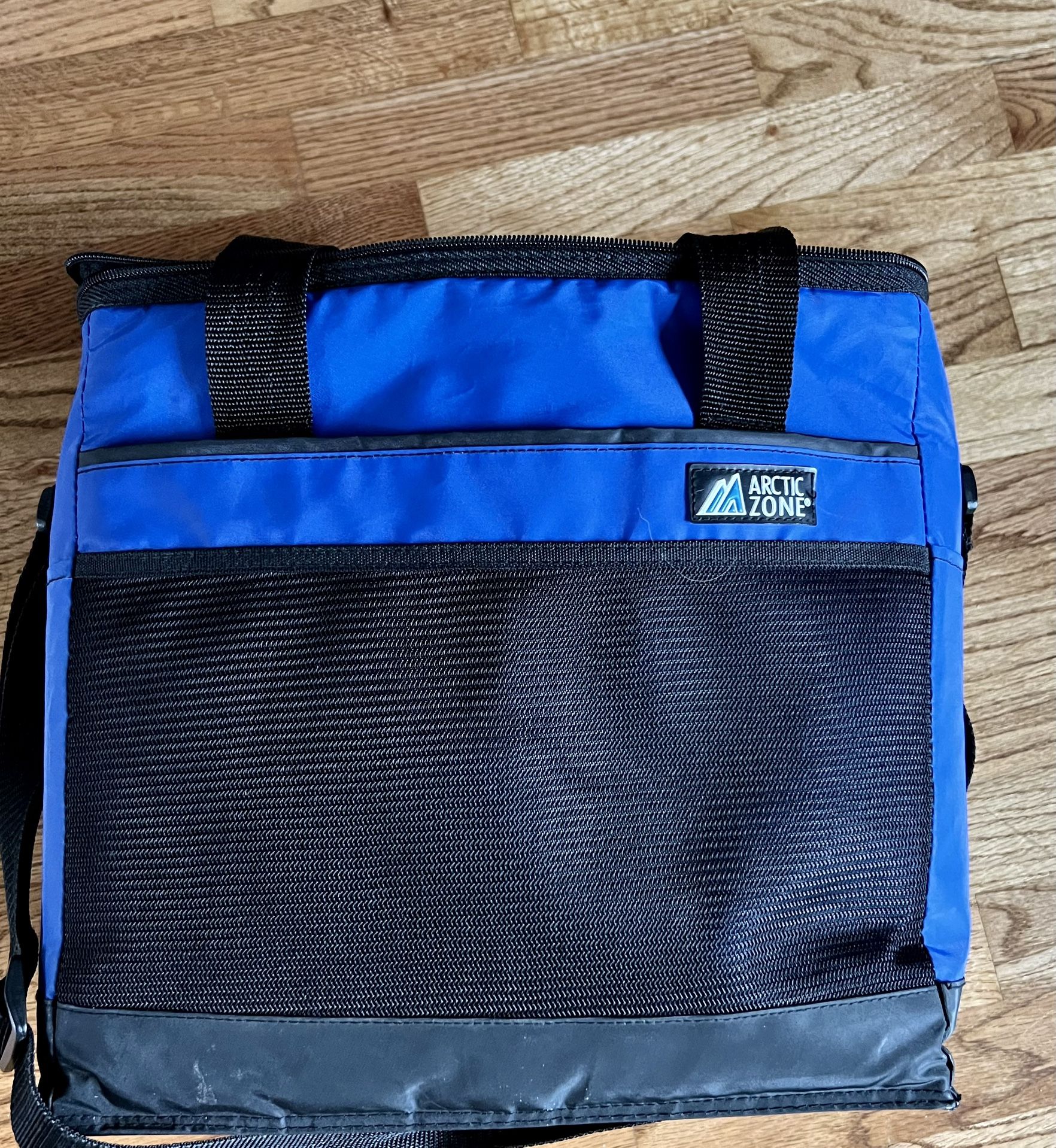 Igloo Collapse & Cool Sport Cooler Bag