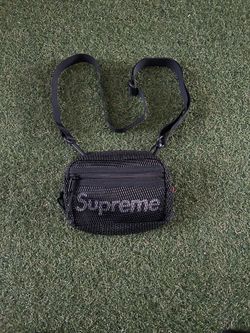 Supreme Small Shoulder Bag (SS20)