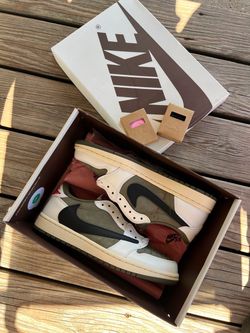 Travis Scott Olive Jordan 1 Lows