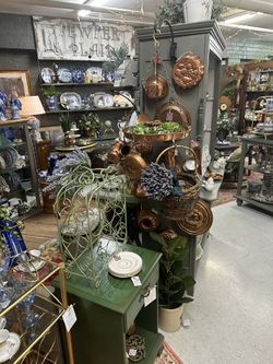 Vintage And Antique Copper Molds/kettles