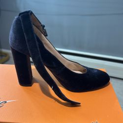 Women nine west suede heels w lasts navy blue