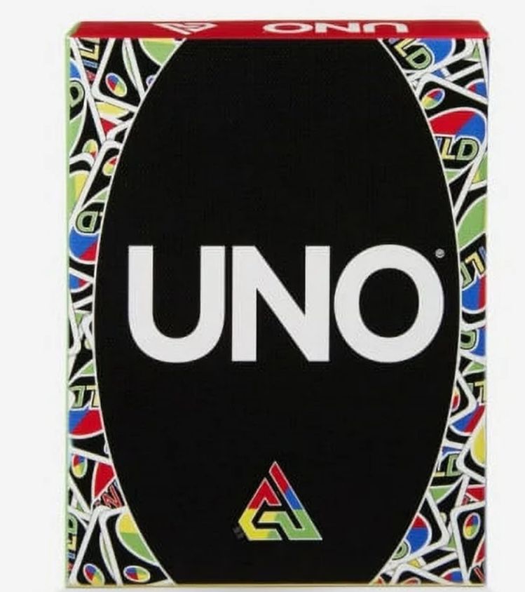 NEW IN SEALED BOX Nike Zoom Freak 3 UNO Card Game