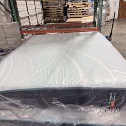 Queen Mattress Tempurpedic ProAdapt Firm 2.0