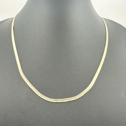 14kt Yellow Gold Filled Vintage Herringbone Egyptian Royalty Chain 21 Inches Classy Hook Clasp