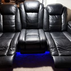 Luxury Power Reclining Theater Sofa w/ LED Lights & USB – Excellent Condition