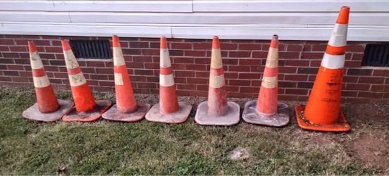 7 work cones all for $20