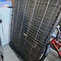 Like New, 30" Double Door Dog Crate