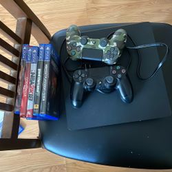 PS4