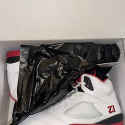 Jordan 5 Fire Red Black Tongue (2025) Size 12 – Brand New