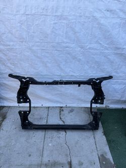 2018 2019 2020 2021 2022 2023 2024 2025 AUDI Q5 RADIATOR SUPPORT OEM USED