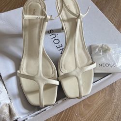 Neus Sandals Size 38