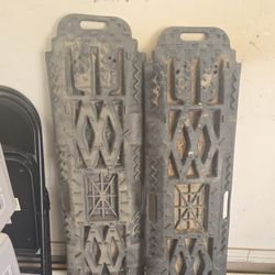 Used Off-Road Traction Boards – Recovery Gear