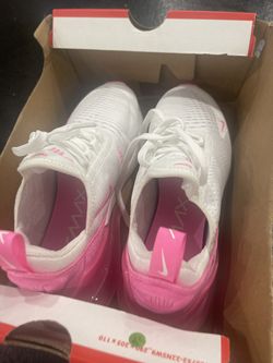 Brand new Nike air max 270 shoes — NEVER WORN