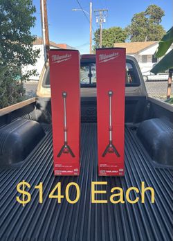NEW Milwaukee M12 Lithium-Ion Cordless 1400 Lumen ROCKET LED Stand Work Light (Tool-Only)