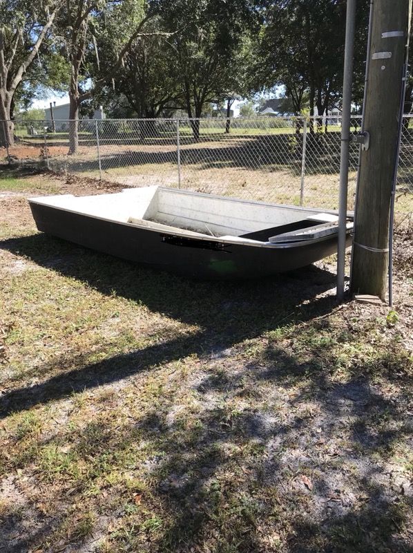 Airboat Hull