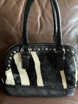 Innue Purse