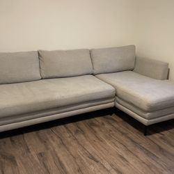 Sectional Sofa With Chase Lounger 