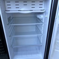 Silver And Black Magic Chef Mini Fridge With Small Freezer 