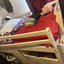Twin Bed Kids