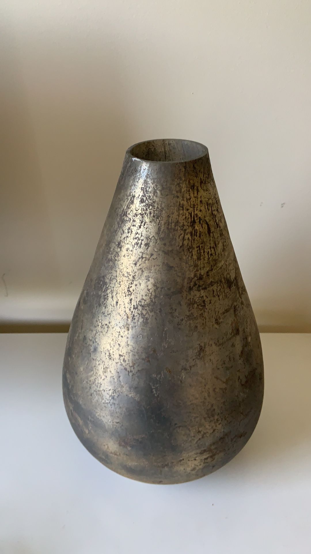 Metal Flower Vase .