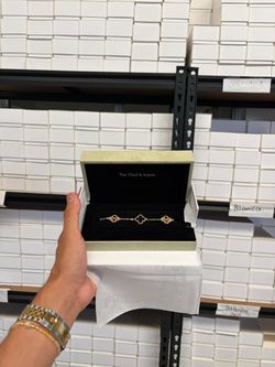 Van Cleef & Arpels Alhambra Bracelet with Box