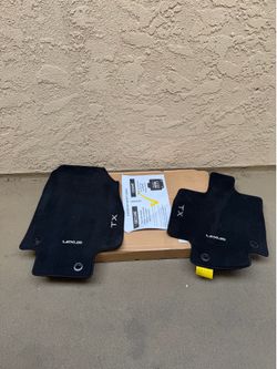 Lexus TX350 OEM floor mats