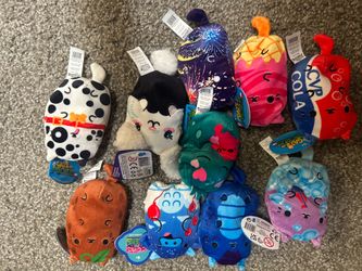 Bundle of 10 cats versus pickles