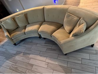 Rowe Furniture Eero Curved Sectional Sofa