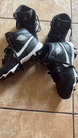 Cleats for boys