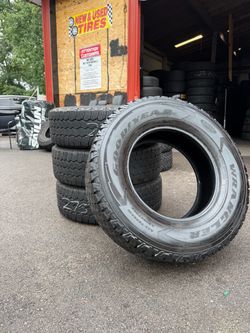 SET DE 4 LLANTAS GOODYEAR WRANGLER ALL TERRAIN ADVENTURE USADAS 275/70R18 LT LOAD RANGE E   $300 INSTALADAS Y BALANCEADAS  ✅