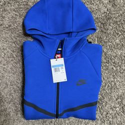 Nike Tech 