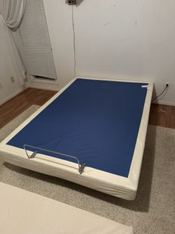 Full Size Adjustable Tempur-pedic With Base. Comes With Mattress, Adjustable Base, And Remote. $3000 Value 