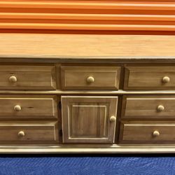 Beautiful 9 Drawer Wood Vanity Dresser