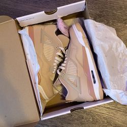 Jordan 4 shimmer Size 8 