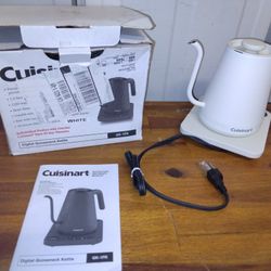 Cusinart Digital Gooseneck Kettle GK-1FR