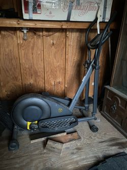 Golds Gym Elliptical