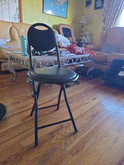 6 Chairs