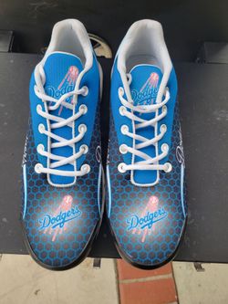 Dodgers tennis shoes