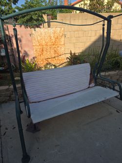 Outdoor Porch Swing with Metal Frame