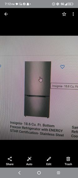 Insignia 18.6 Cu. Ft. Bottom Freezer Refrigerator