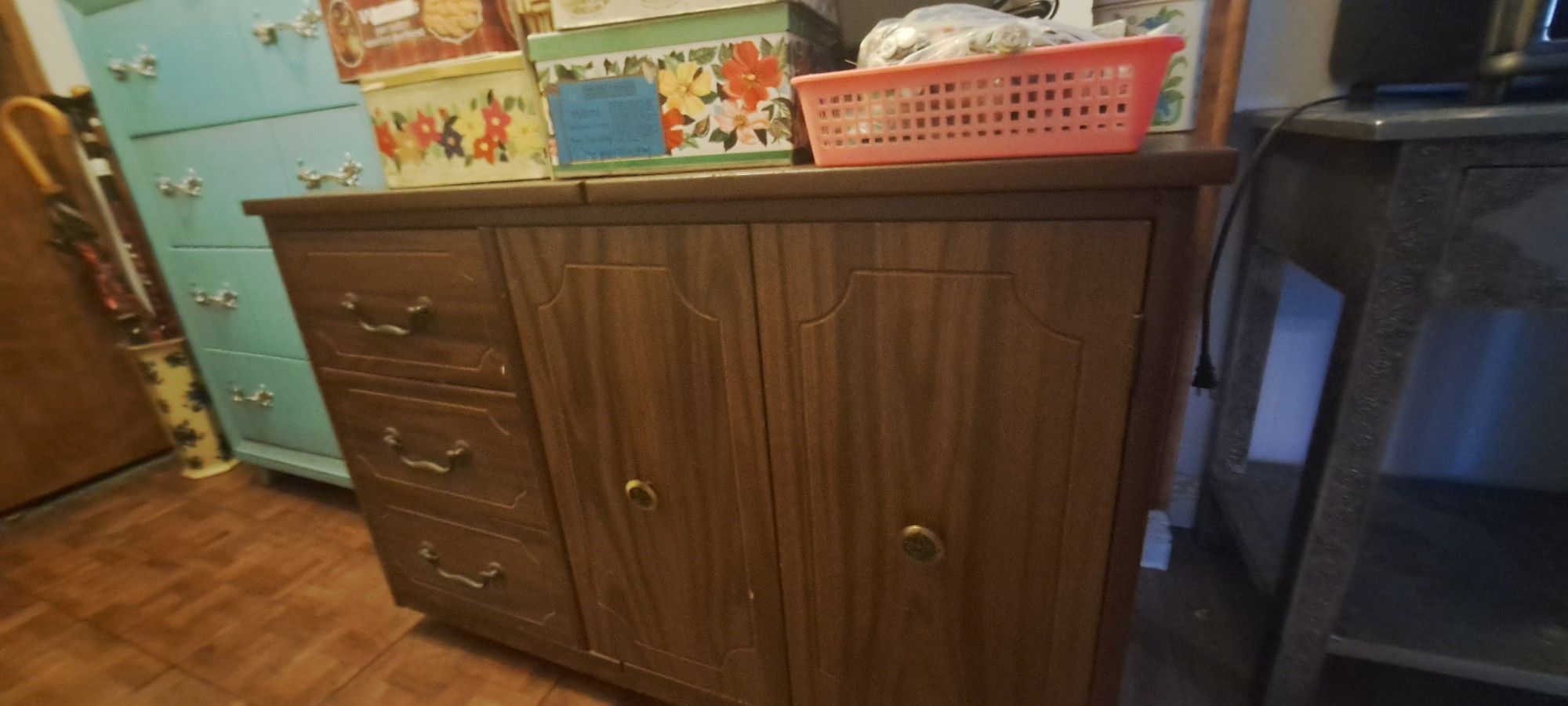 Sewing Table/Cabinet