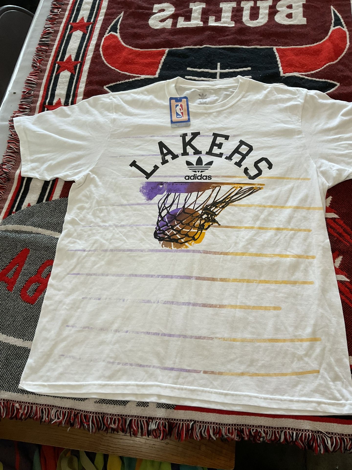 NBA Los Angeles Lakers NWT Adidas Shirt Large