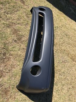 GMC Yukon Front Bumper 00-06