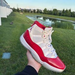 Jordan 11 Cherry 