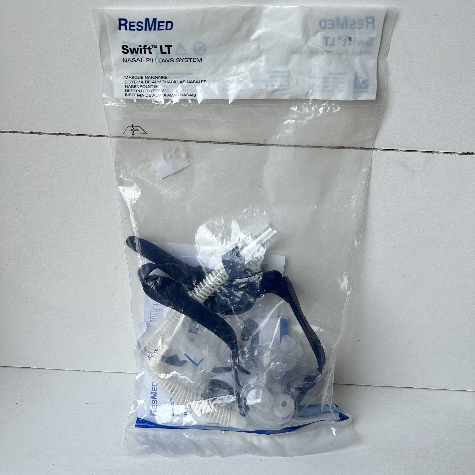 Res Med Swift Nasal Pillow System Ref: 60560 Size: S-M-L New/ Sealed