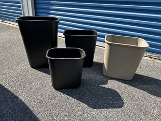 4 Assorted Sized Plastic Trash, Waste Can Bins