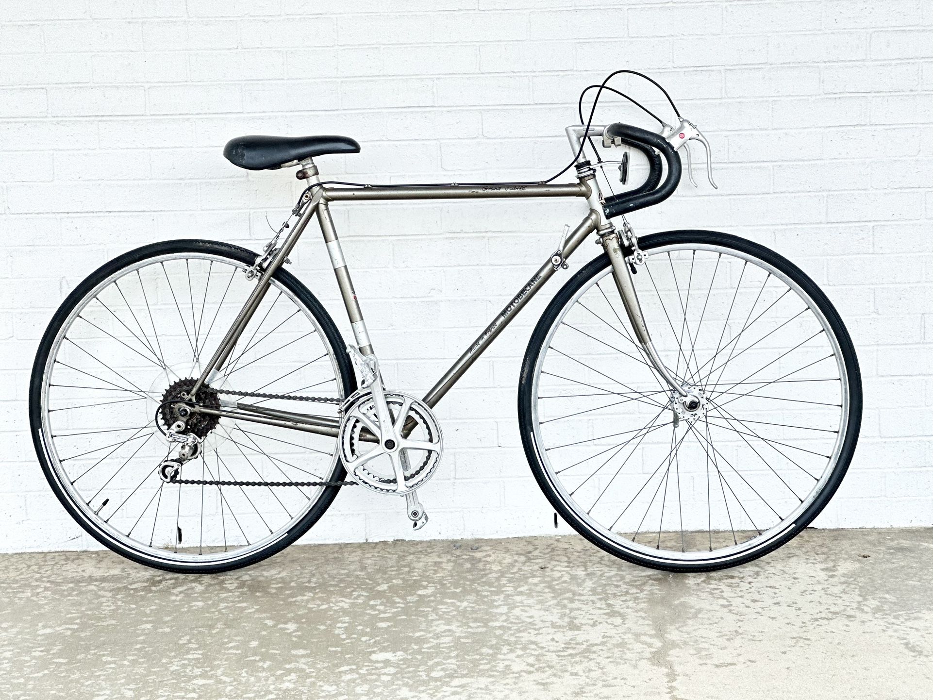 Old school Motobecane Road Bike